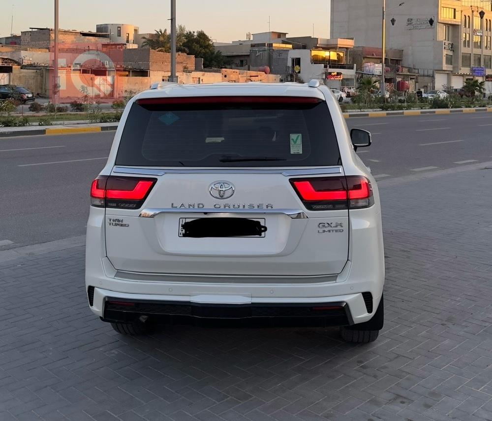 تويوتا لاندكروزر